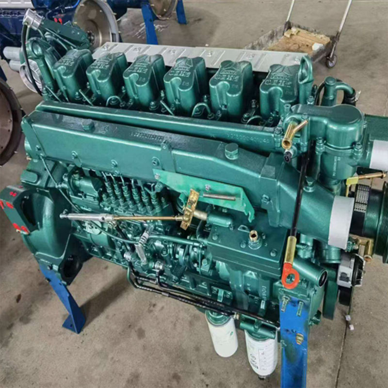Käytetty kuusisylinterinen WD61547 dieselmoottori